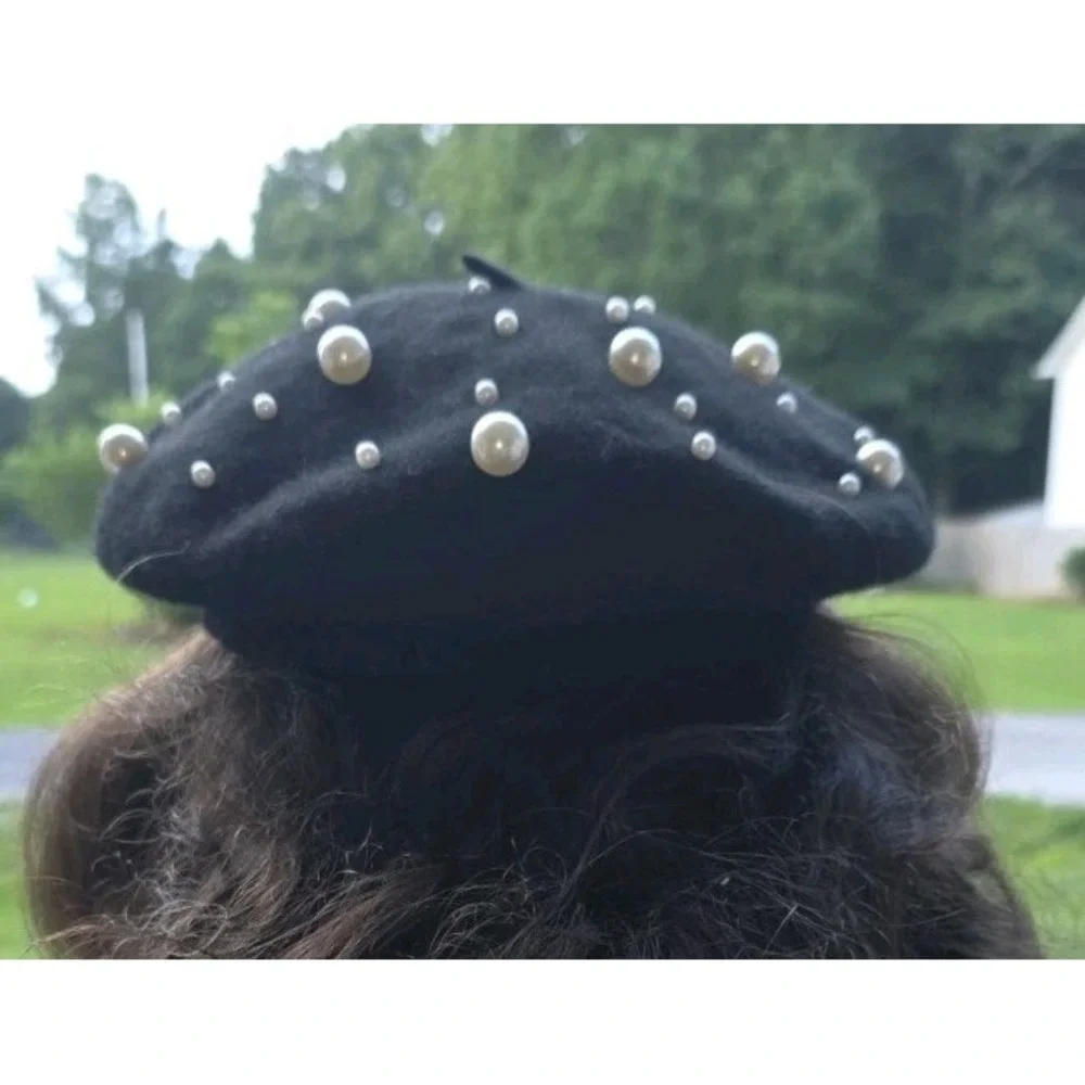 NWT Black Beret Hat Classic Pearl French Faux Wool Artist European